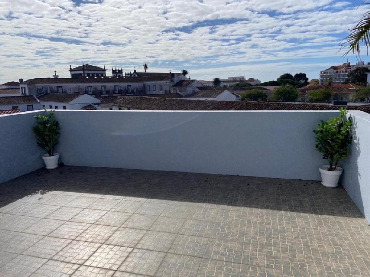 Azor International Apartment I ポンタ・デルガダ エクステリア 写真